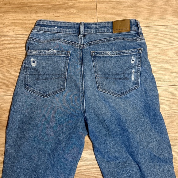 American Eagle Outfitters Light Blue Mom Straight Stretch Jeans size 2 long - Picture 4 of 6
